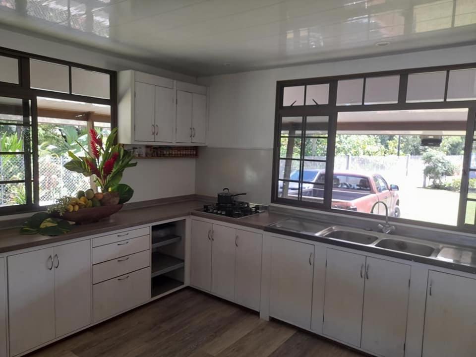 Villa Fare Tetahora Tevaitoa Esterno foto